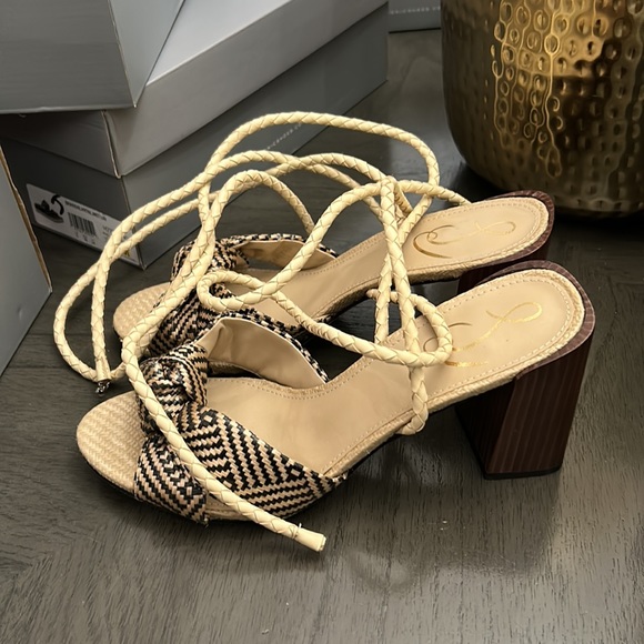 Sam Edelman Women Bodhi Tie Closure Open Toe Sandals, Black/Natural - Picture 9 of 11